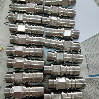 السيارات غير القابل للصدأ CNC تحول أجزاء الألومنيوم ، المضادة للتآكل عالية الدقة أجزاء تحولت