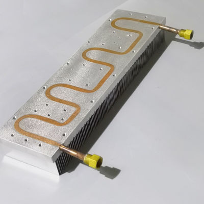 Enbeded النحاس أنبوب بالوعة الحرارة الإلكترونية IGBT لتبريد المياه
