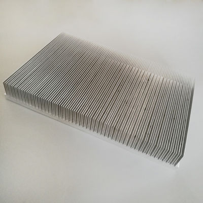 440x57x285mm IGBT بالوعة الحرارة الكهربائية المضادة للأكسدة شكل مربع